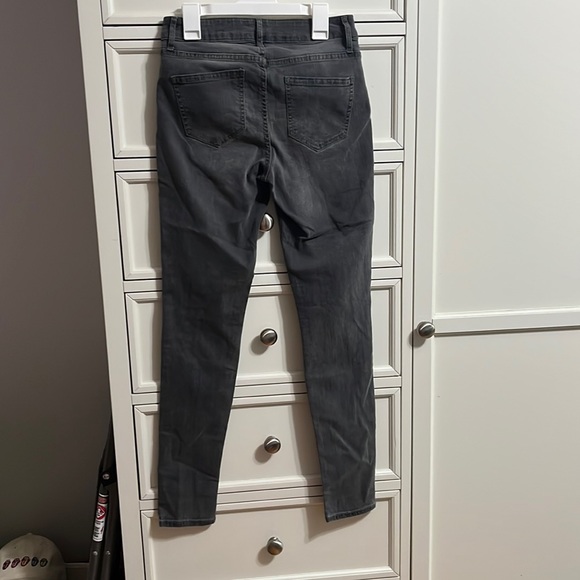 NWOT Black Super Skinny Jeans - Picture 3 of 4